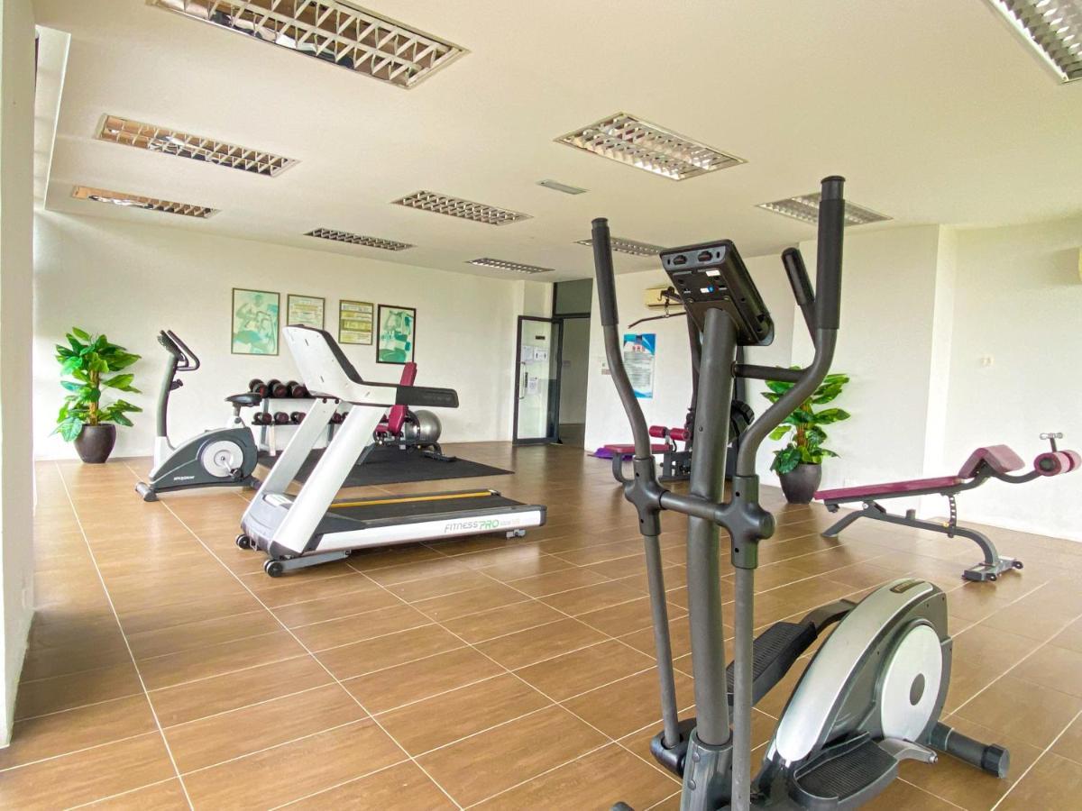 Tamu Place 3-Bedroom Serviced Apartment With Pool Kuala Terengganu Exterior foto