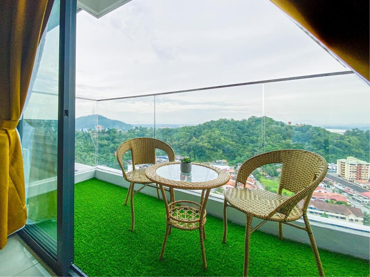 Tamu Place 3-Bedroom Serviced Apartment With Pool Kuala Terengganu Exterior foto